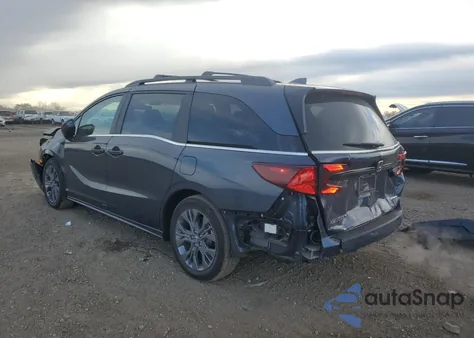 2025 Honda Odyssey Touring z USA, uszkodzony, nr VIN 5FNRL6H89SB017881